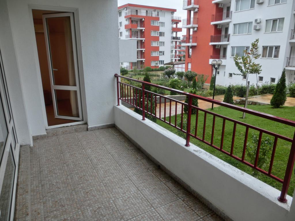 Apartment Panorama On Complex With Pools And Beach, Sveti Vlas Exterior foto